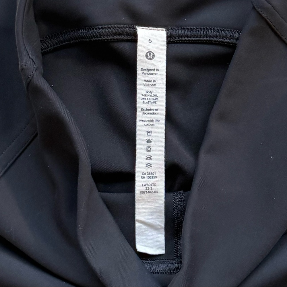 Lululemon Instill High-Rise Tight 25" in Black Size 6 - Picture 9 of 16